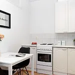 Apartment Scandinavian In Heart Of The 26