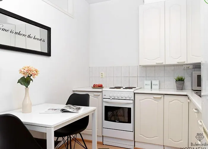 شقة Scandinavian In Heart Of 26